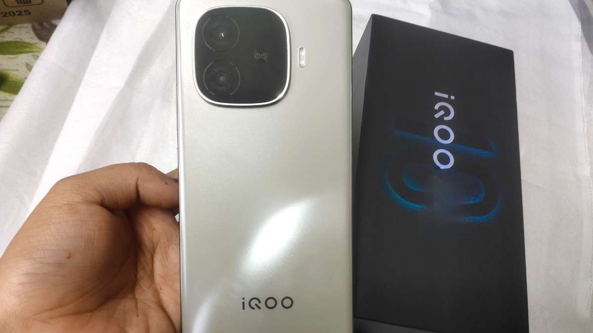 iQOO 15 5G